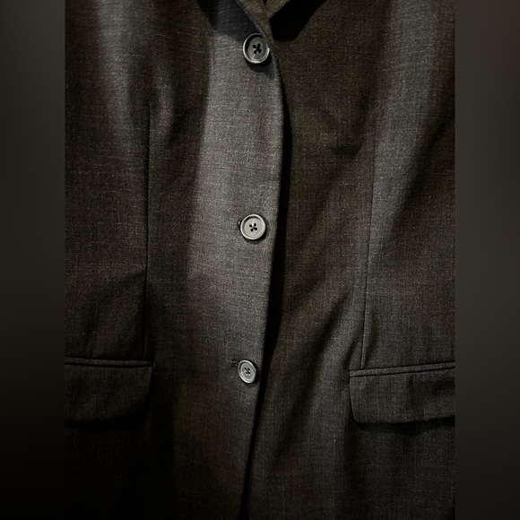 Burberry London Women’s Made in Italy Wool Blend Blazer IT 42/US Size 6-8 - Picture 5 of 11